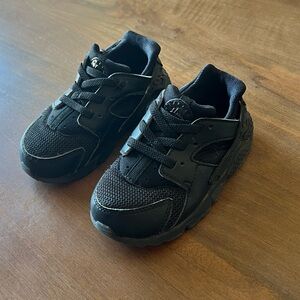Nike Huarache Shoes - Slip on - Toddler 7C black